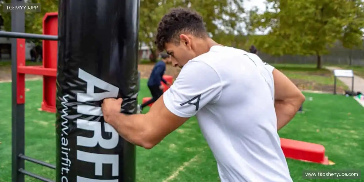 🎧 沉浸式体验，让呐喊声穿透屏幕！